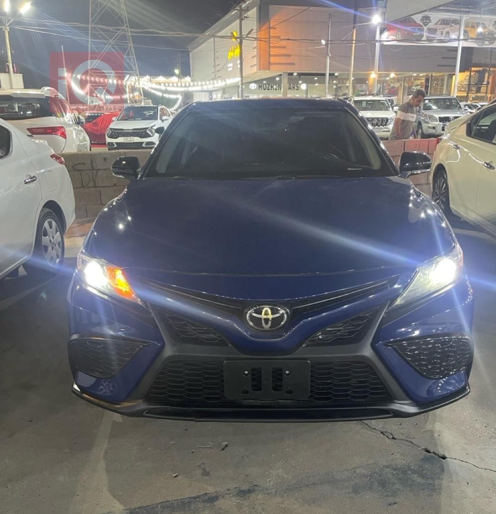 تۆیۆتا کامری